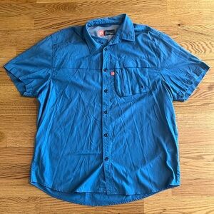 The American Outdoorsman XL men’s shirt